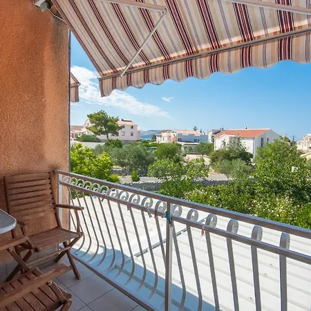 Daniela בית הארחה 3*