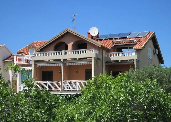 Daniela בית הארחה