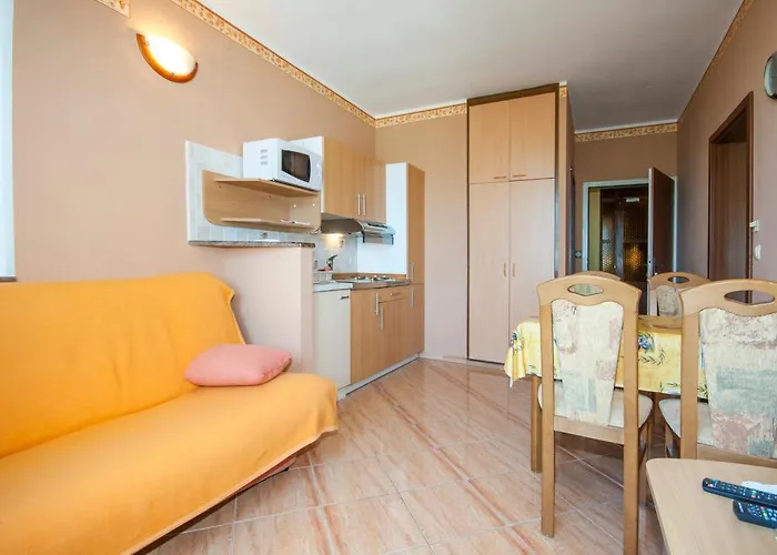 Daniela בית הארחה 3*